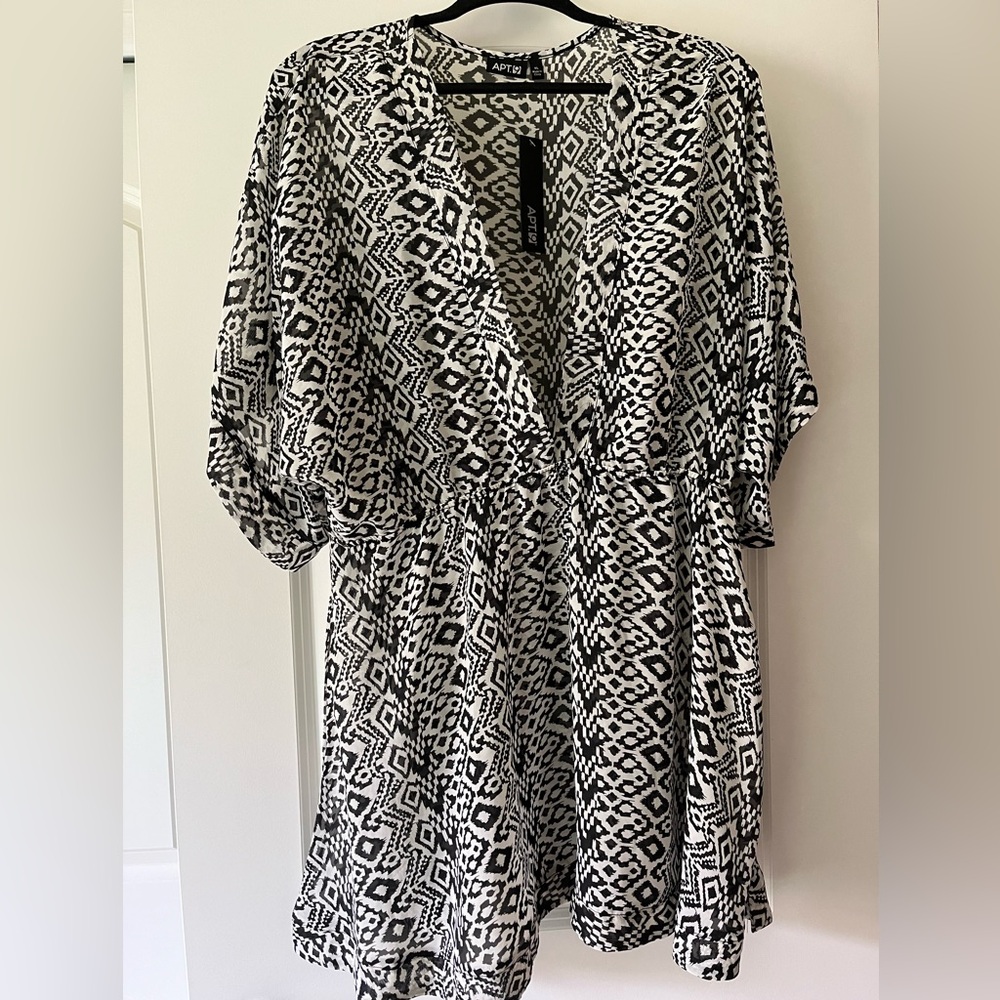 Swimsuit Cover-up, new with tags, Size XL
